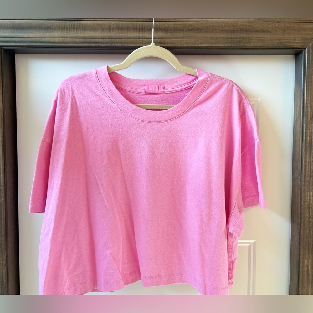 NUUDS cropped everyday tee in Bubblegum-Never worn